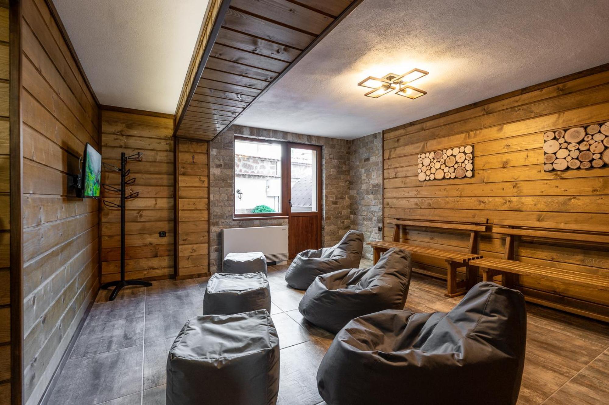 Beluga Guest House Velingrad Esterno foto